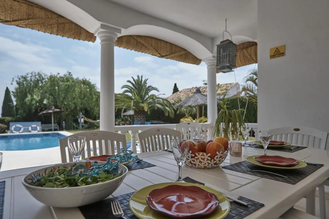 Villa Pinsapo Εστεπόνα
