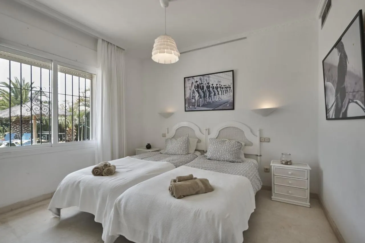 Villa Pinsapo Εστεπόνα Ισπανία